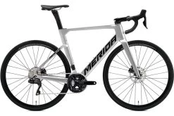 BICICLETA CARRETERA MERIDA REACTO 6000 105 Di2 2023